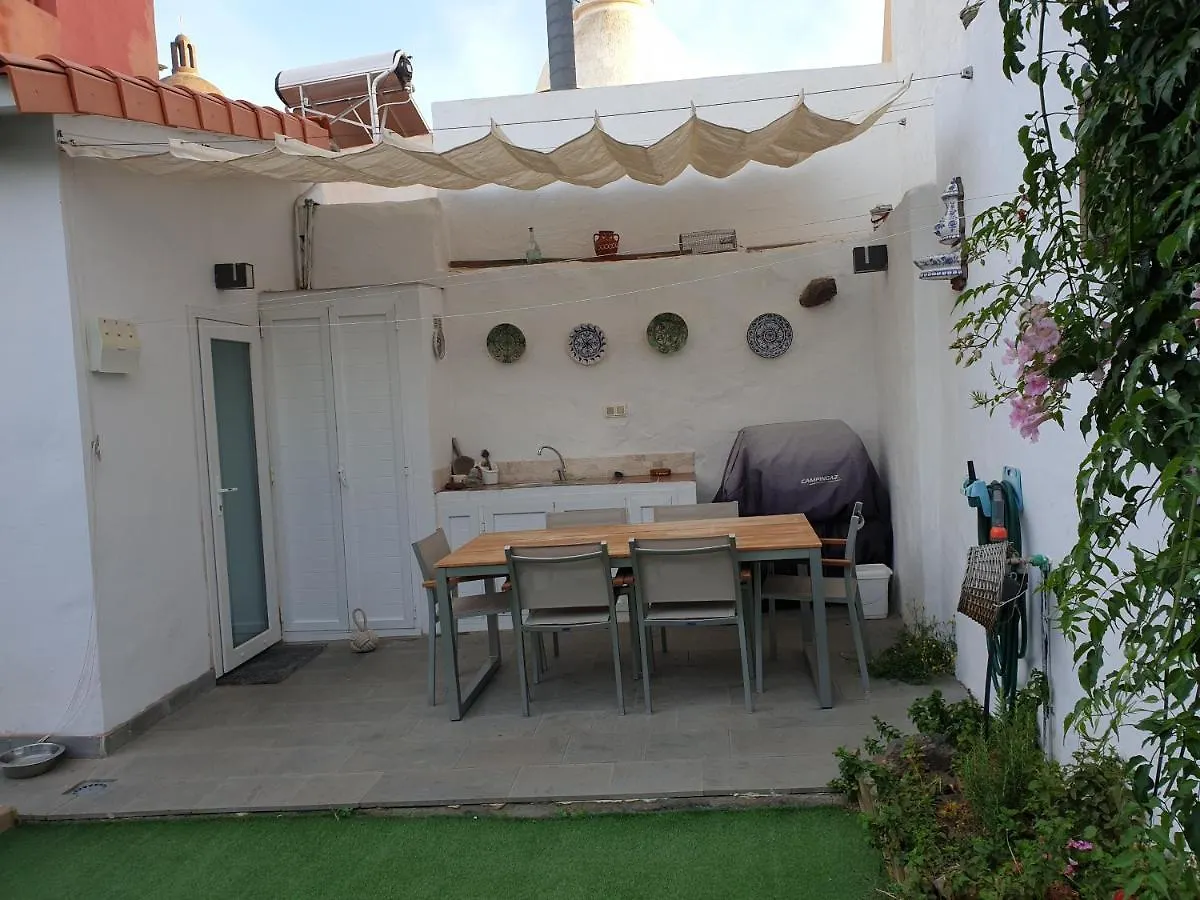 Willa Lala'S House Ingenio 0*,  Hiszpania
